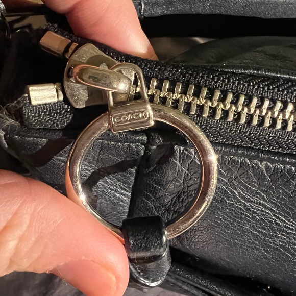 Coach Chelsea Ashlyn Hobo Bag - Black Leather - Picture 6 of 16